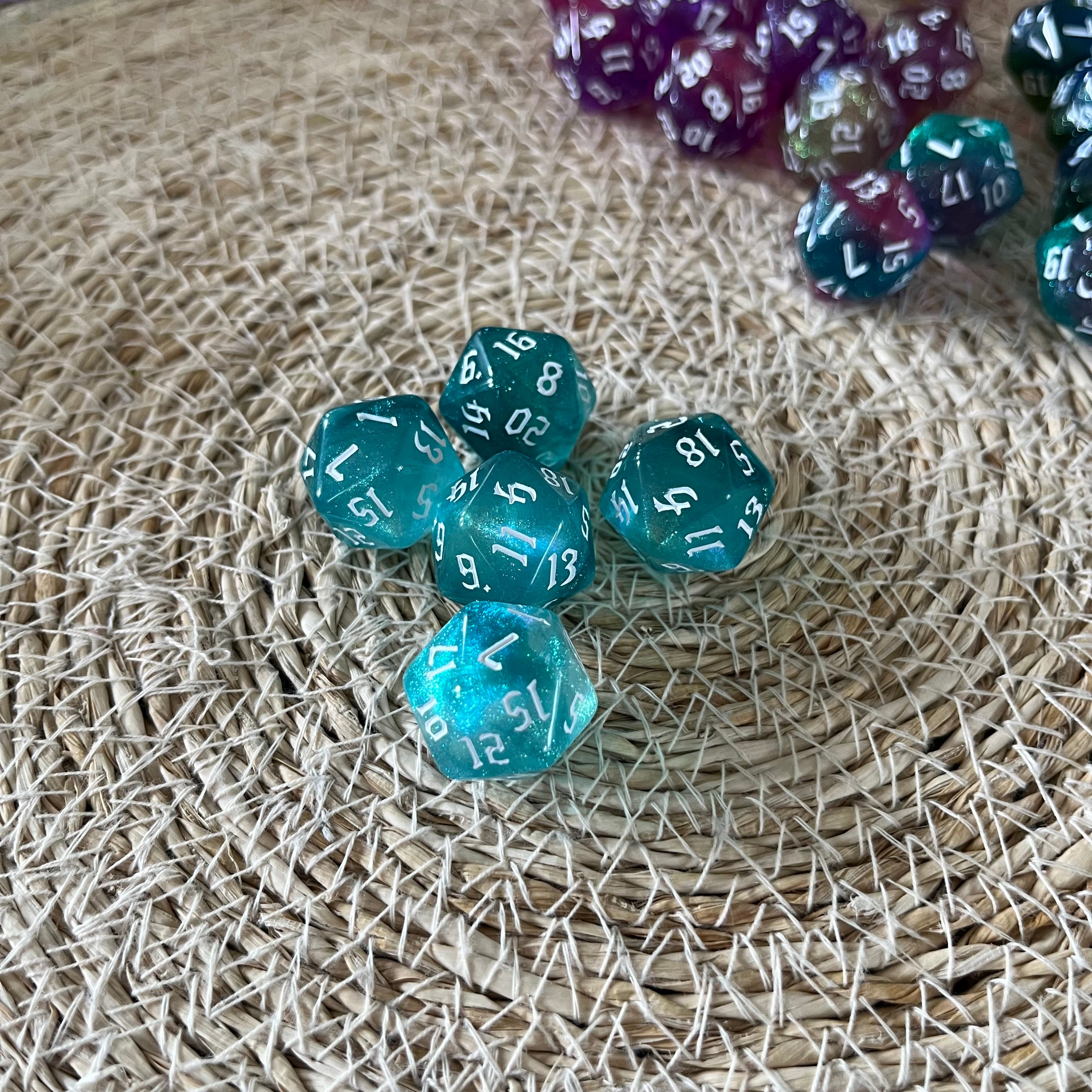 Glitter D20