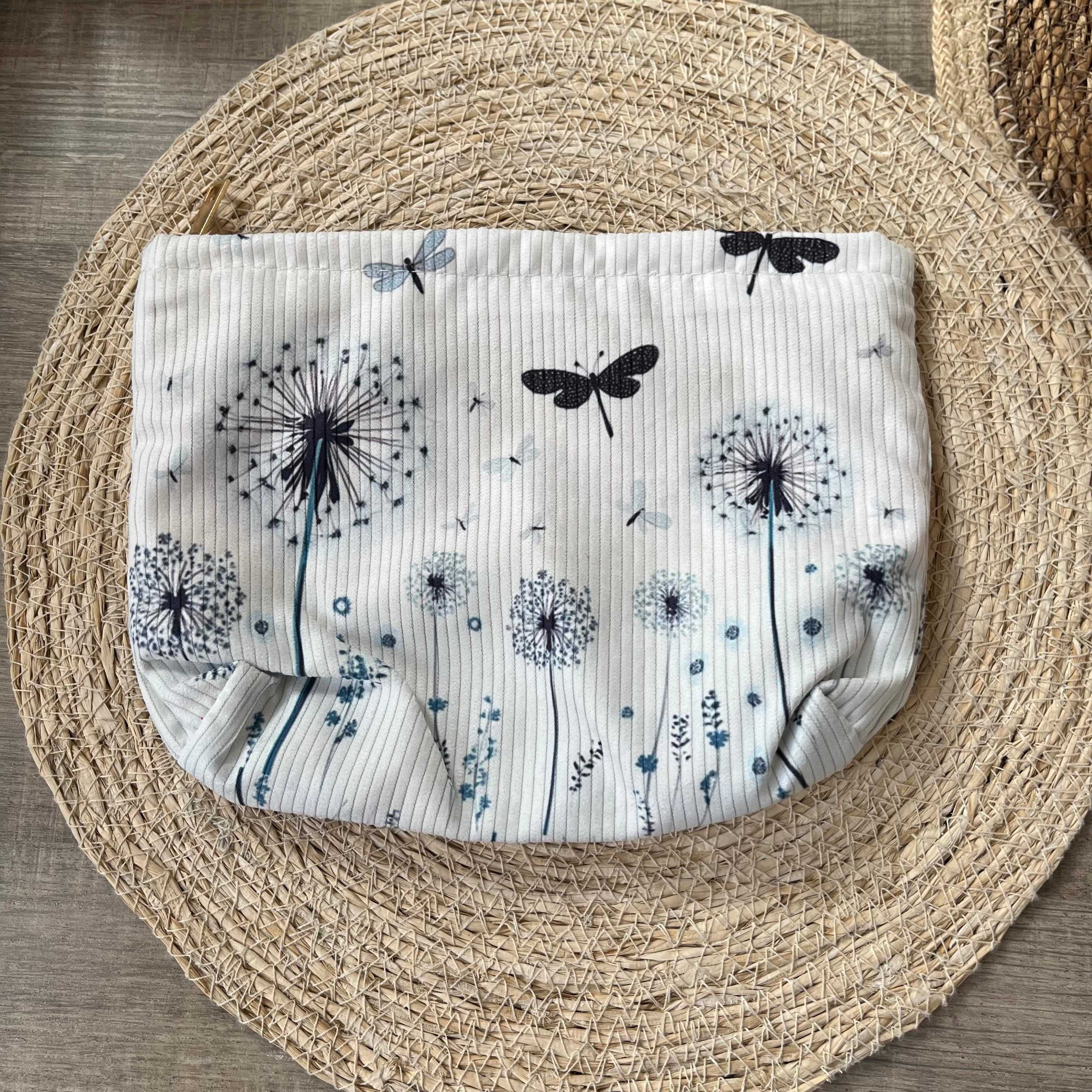 Etui bloemen en libelles